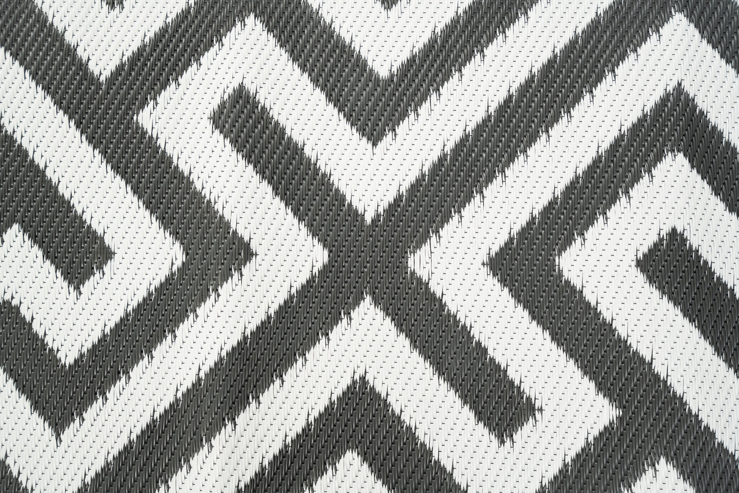 Outdoor Rug - Luxe Grey and White