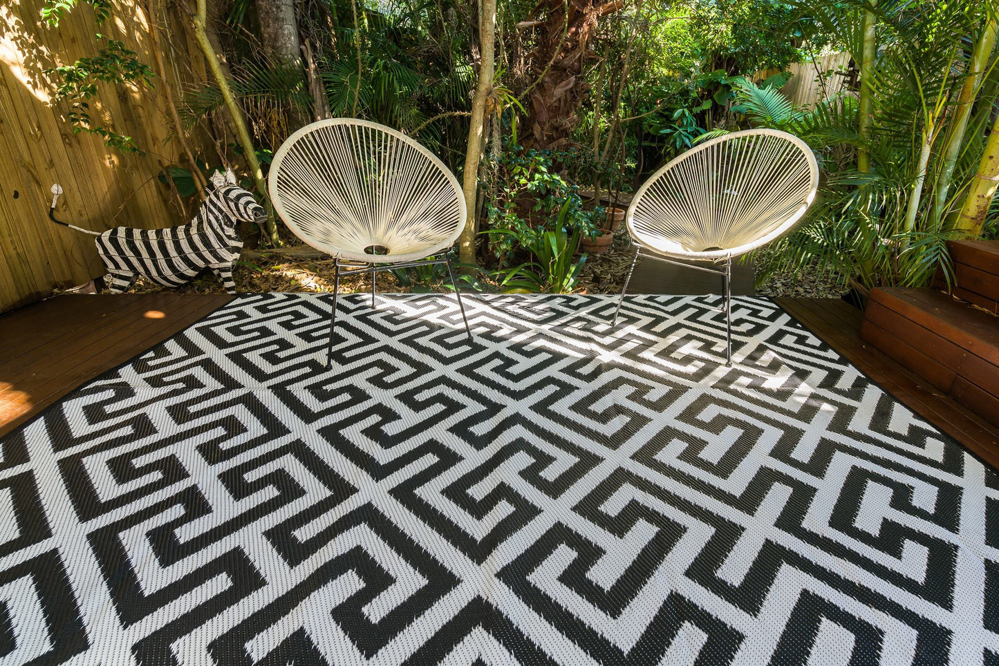 outdoor.rug