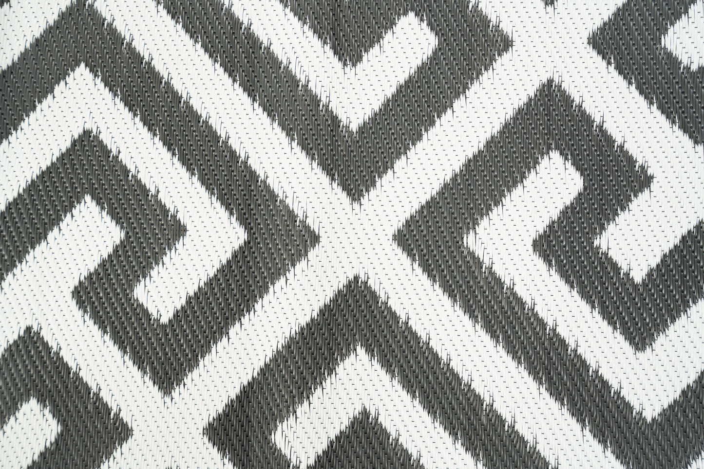 Outdoor Rug - Luxe Grey and White
