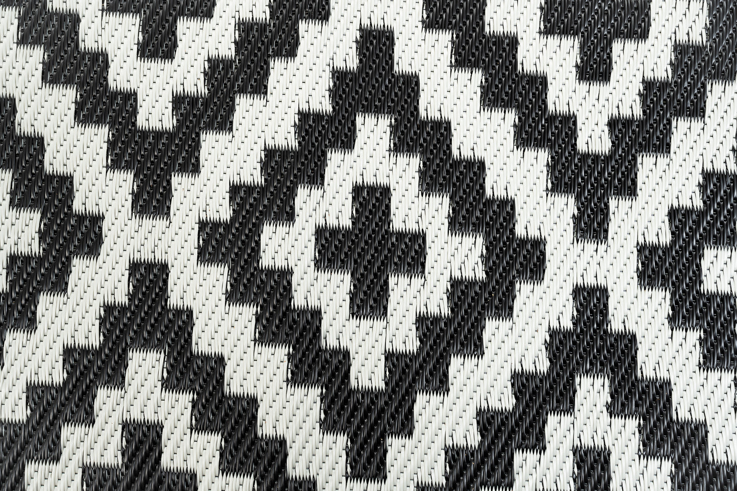 Outdoor Rug/Camping Mat - Large Diamond Black and Grey