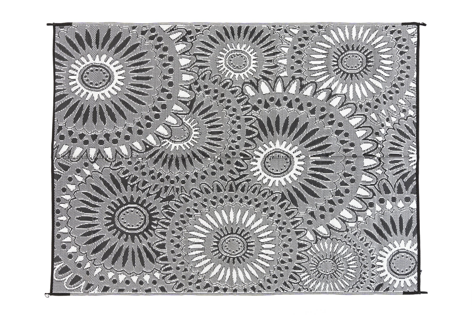 Flower wheel black and white geometric pattern detail