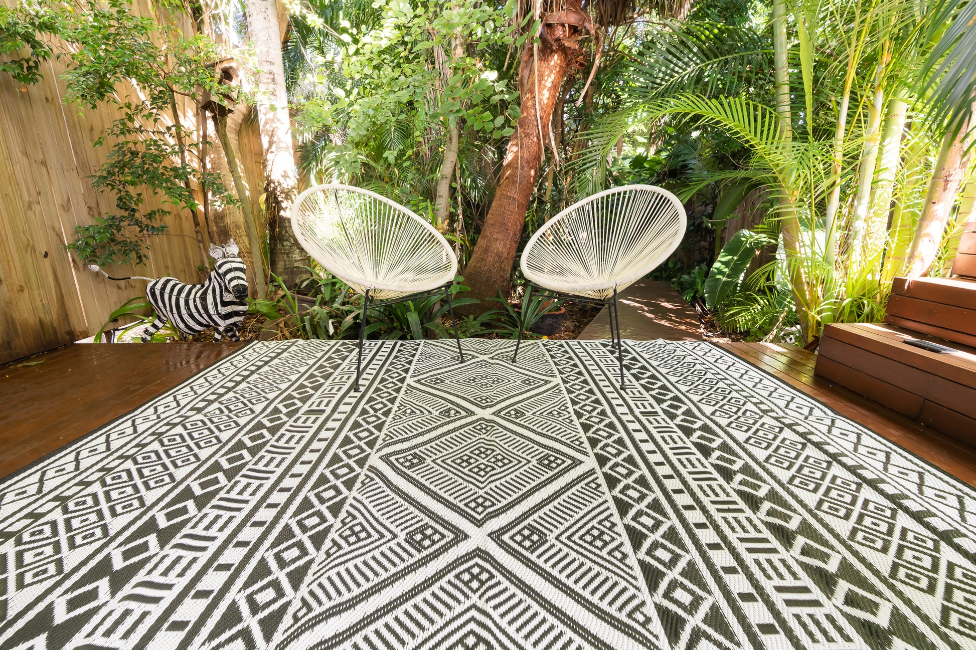 Lesotho outdoor rug woven polypropylene texture close up