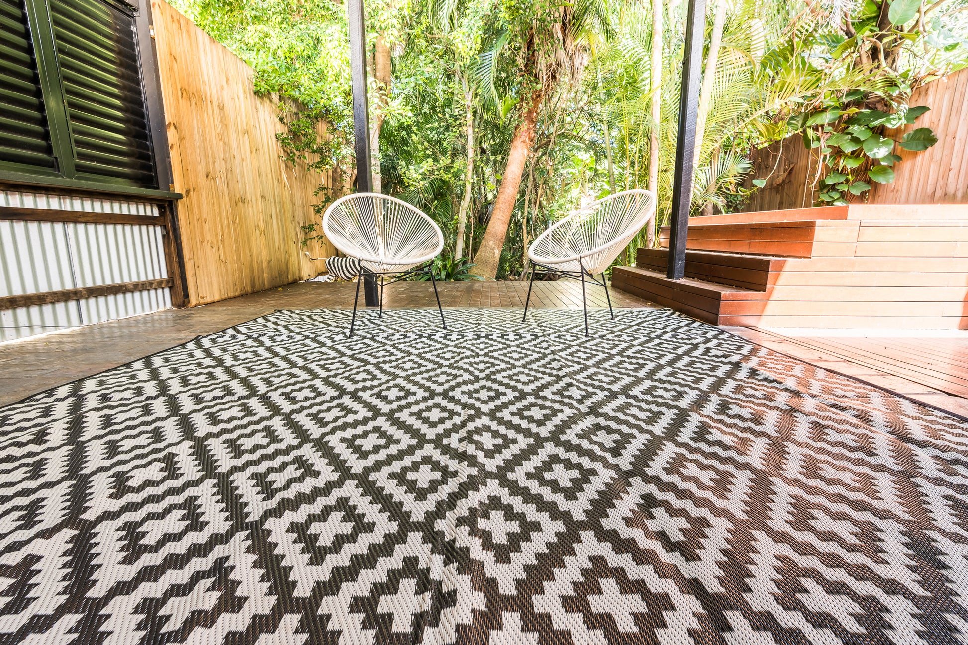 Diamond black and grey outdoor rug waterproof reversible camping mat