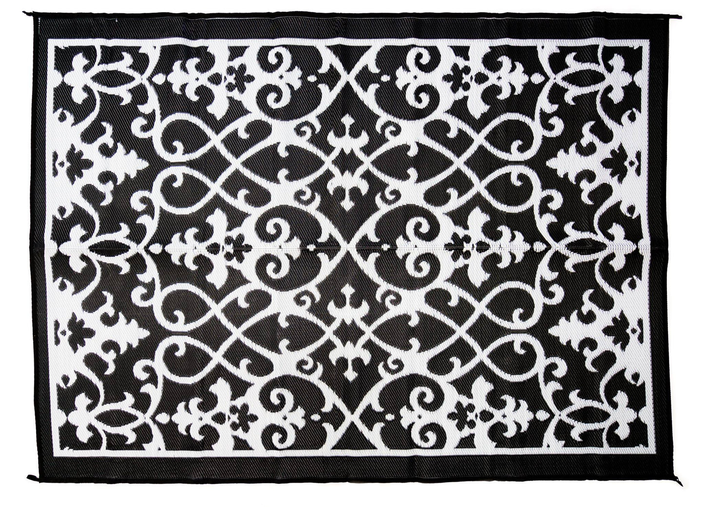 gatsby outdoor rug black and white geometric pattern detail