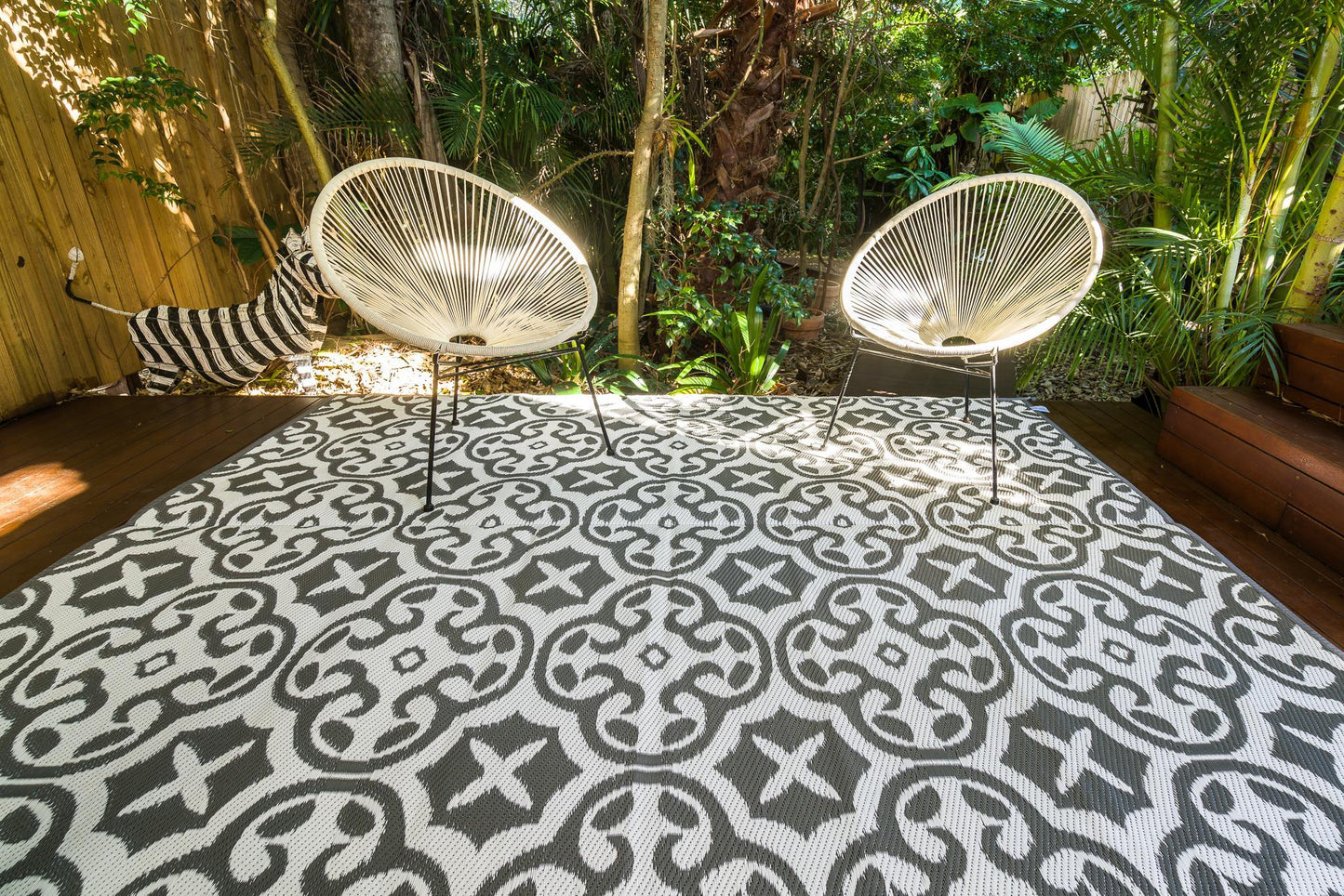 Lisboa outdoor rug used for camping caravan patio outdoor setup