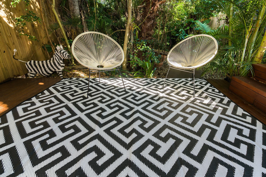 Outdoor Rug - Luxe Black and White
