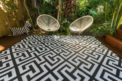 outdoor rug